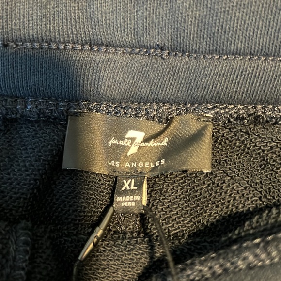 7 for all mankind navy blue sweater shorts - Picture 5 of 7